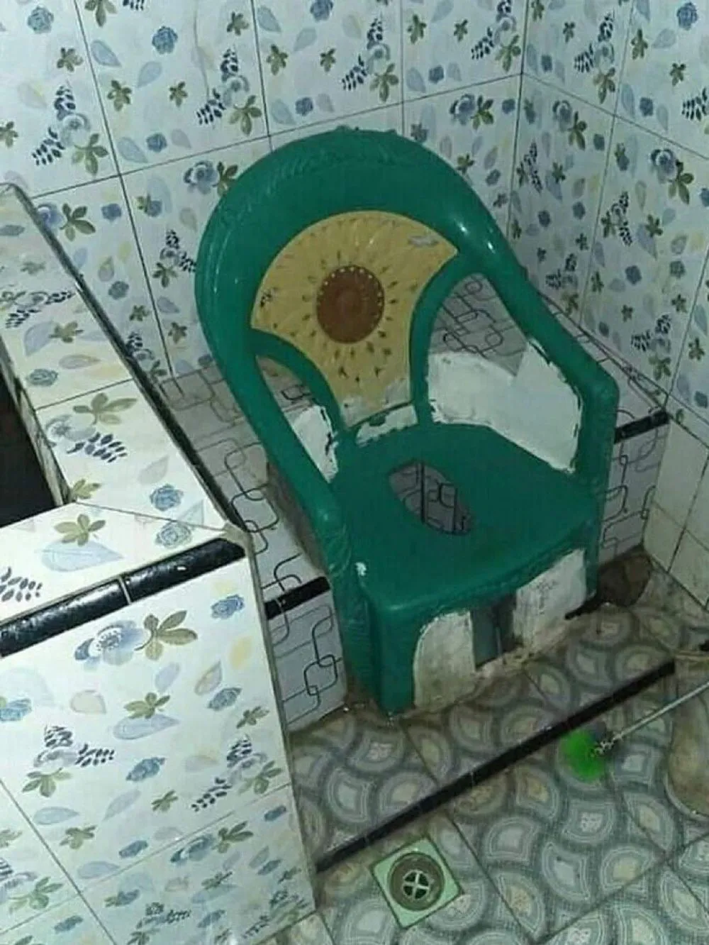 Barang rusak beralih fungsi Berbagai sumber Barang rusak beralih fungsi Berbagai sumber