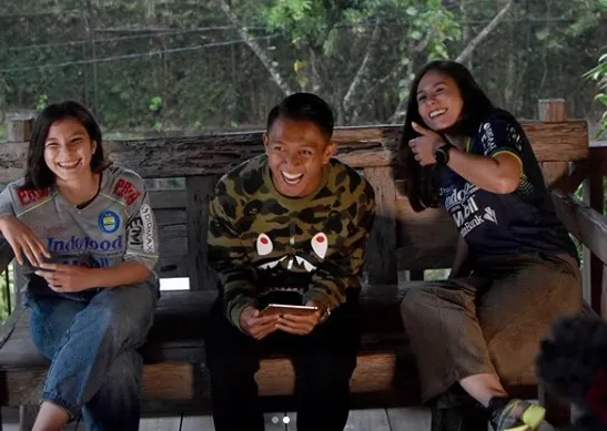 Wulan Guritno bertemu pemain Persib © 2020 brilio.net