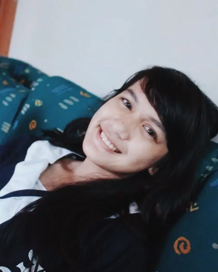 Potret Dea Annisa tanpa riasan makeup © 2020 brilio.net Potret Dea Annisa tanpa riasan makeup © 2020 brilio.net