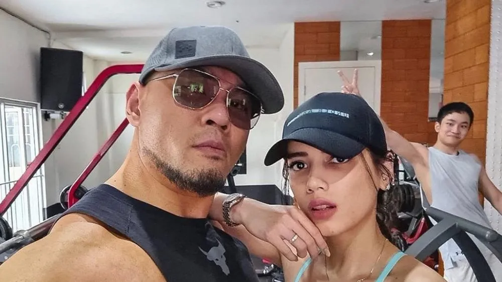 Deddy olahraga bareng kekasih Berbagai sumber Deddy olahraga bareng kekasih Berbagai sumber