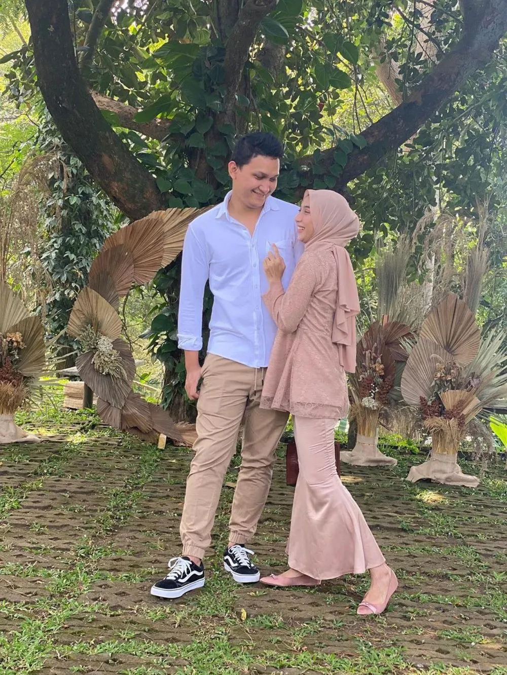 juan mantan syahnaz Berbagai sumber juan mantan syahnaz Berbagai sumber