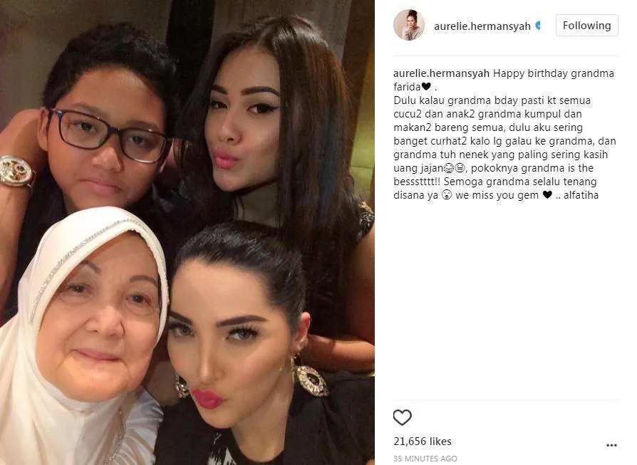 Seleb bareng nenek © 2020 brilio.net Seleb bareng nenek © 2020 brilio.net