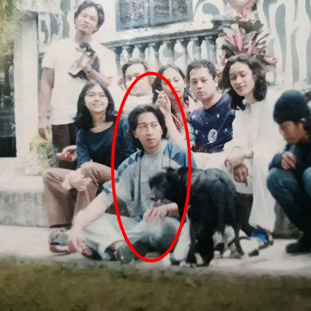 Potret lawas Gideon Tengker © 2020 brilio.net Potret lawas Gideon Tengker © 2020 brilio.net