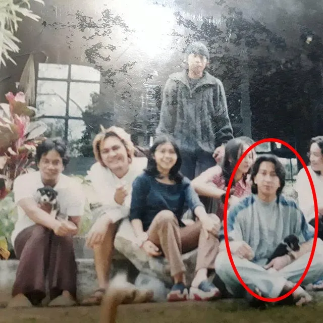 Potret lawas Gideon Tengker © 2020 brilio.net Potret lawas Gideon Tengker © 2020 brilio.net