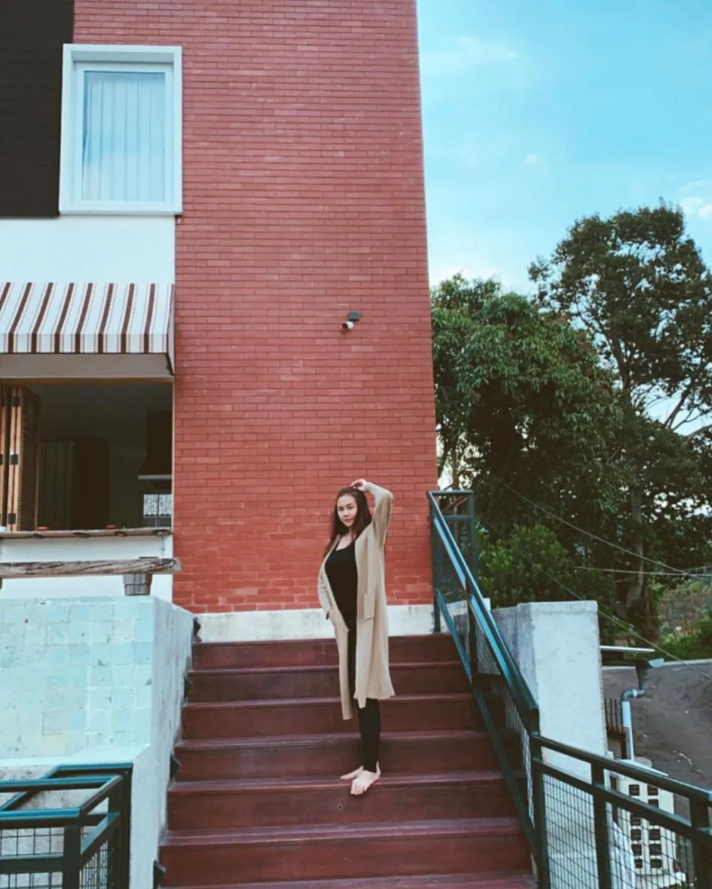 Momen liburan Aura Kasih Instagram Momen liburan Aura Kasih Instagram