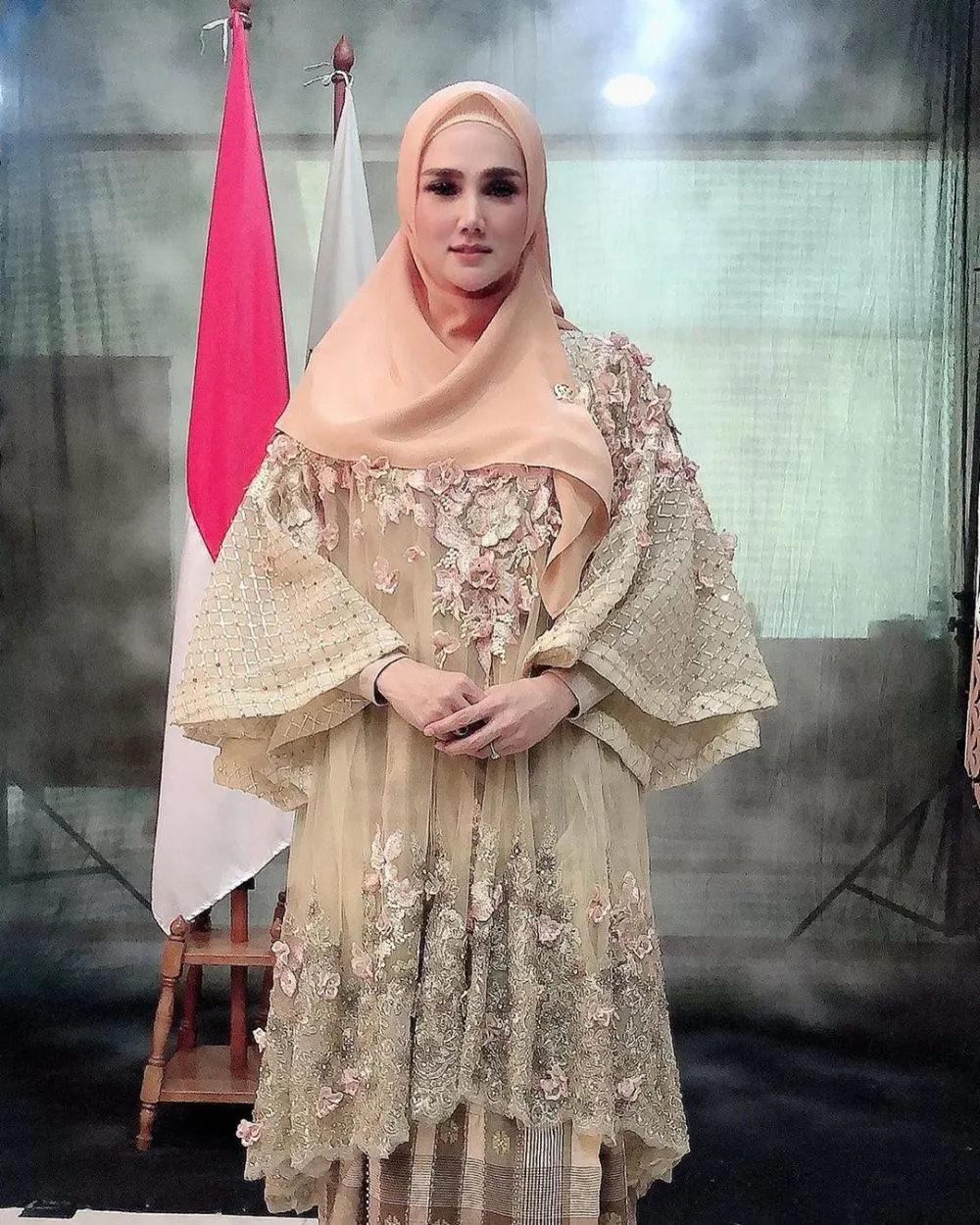 Seleb pakai baju Bodo Instagram Seleb pakai baju Bodo Instagram