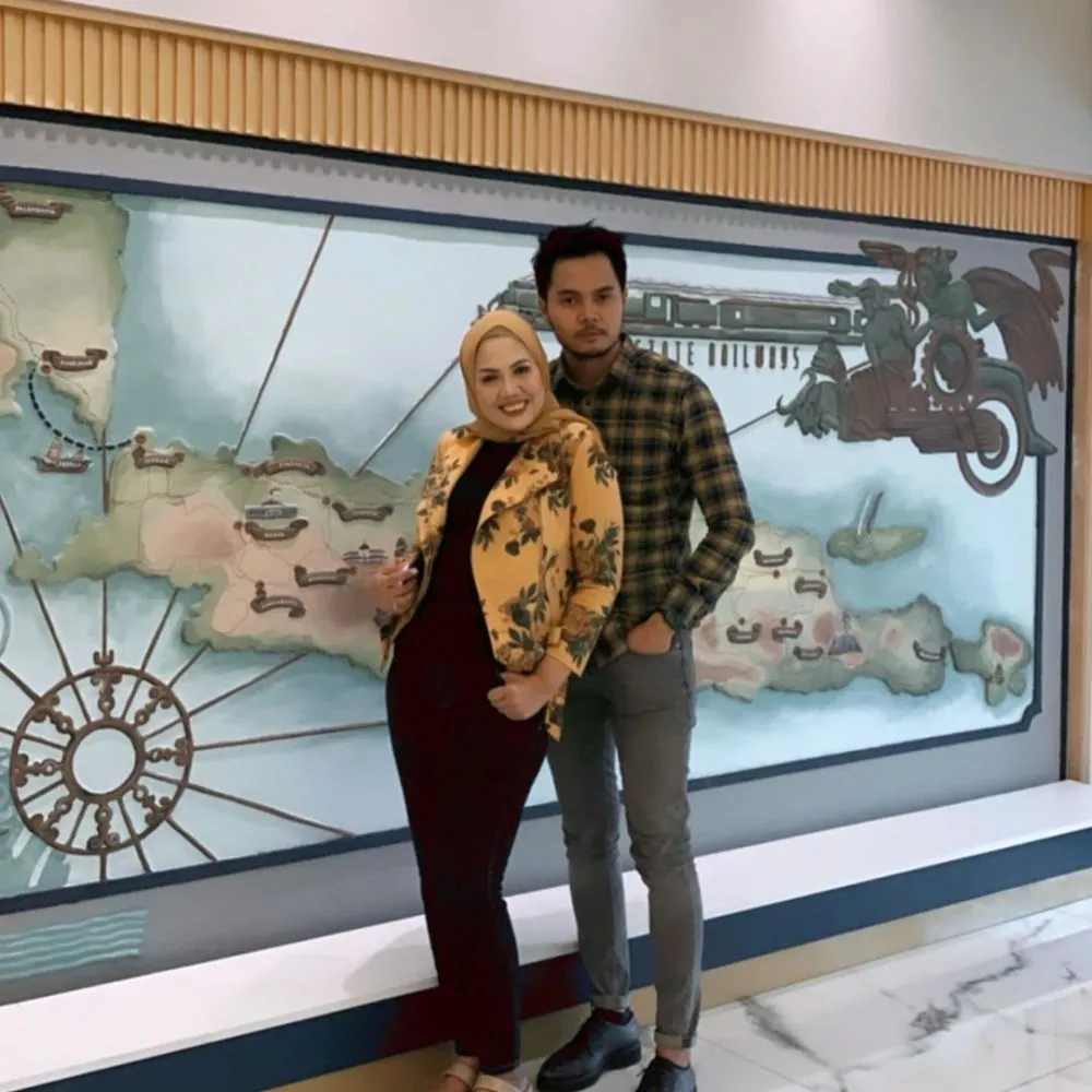 Momen seru liburan Elly Sugigi © 2020 brilio.net Momen seru liburan Elly Sugigi © 2020 brilio.net