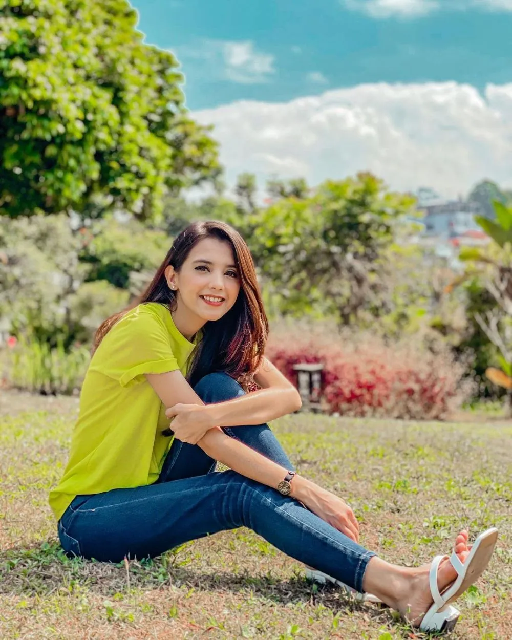 seleb cantik keluar TOP © 2020 brilio.net seleb cantik keluar TOP © 2020 brilio.net