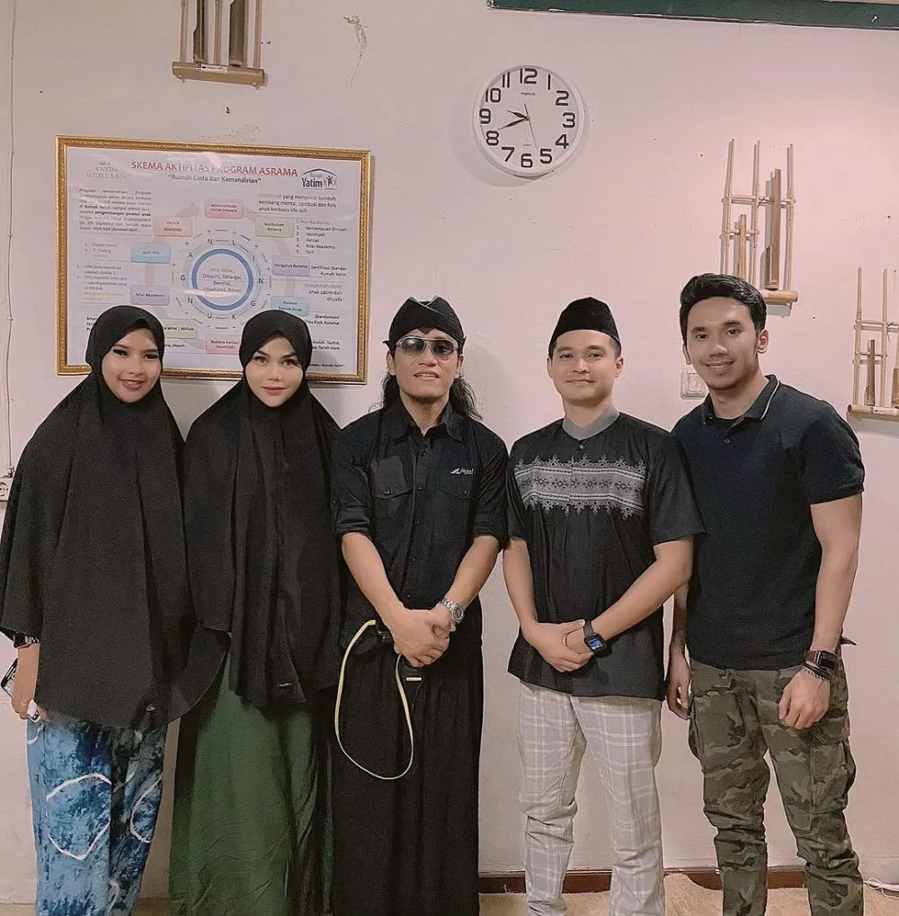 potret persahabatan Soraya Rasyid & DJ Katty Instagram potret persahabatan Soraya Rasyid & DJ Katty Instagram