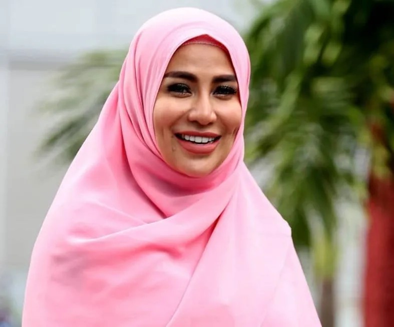 6 DJ Hijrah © KapanLagi.com 6 DJ Hijrah © KapanLagi.com