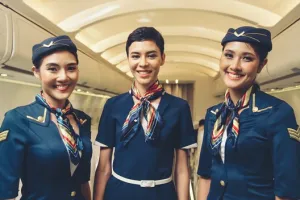 Ini alasan pramugari selalu pakai lipstik warna merah