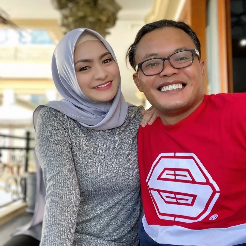 Perjalanan cinta Sule dan Nathalie © Instagram Perjalanan cinta Sule dan Nathalie © Instagram
