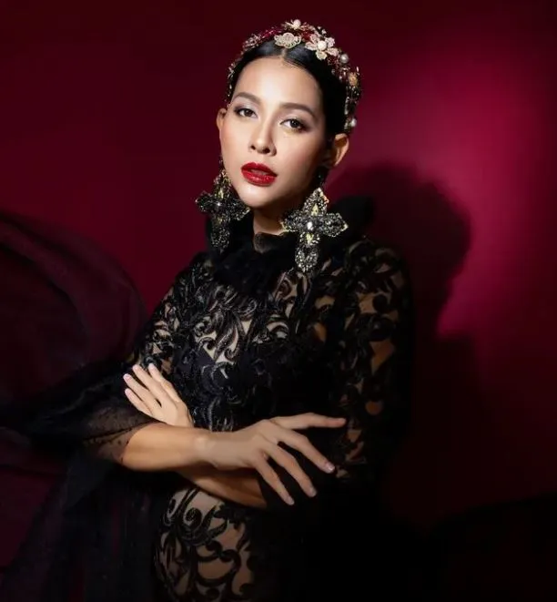 bunga jelitha hitam © Instagram bunga jelitha hitam © Instagram