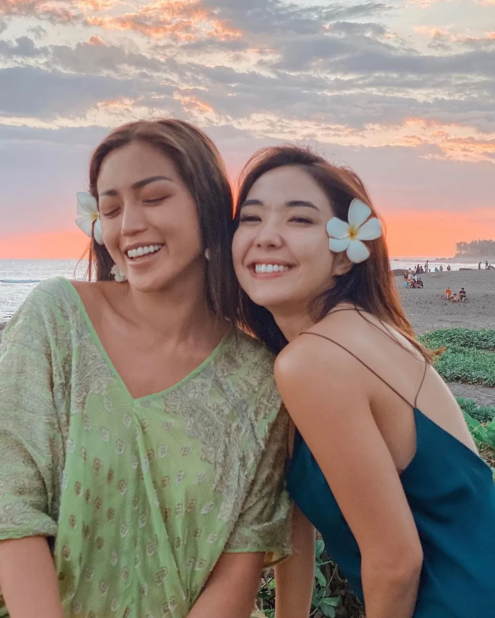persahabatan gisel dan jessica © Instagram persahabatan gisel dan jessica © Instagram