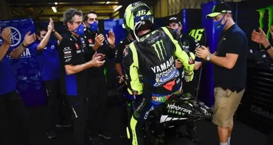 10 Momen perpisahan Rossi © Instagram 10 Momen perpisahan Rossi © Instagram