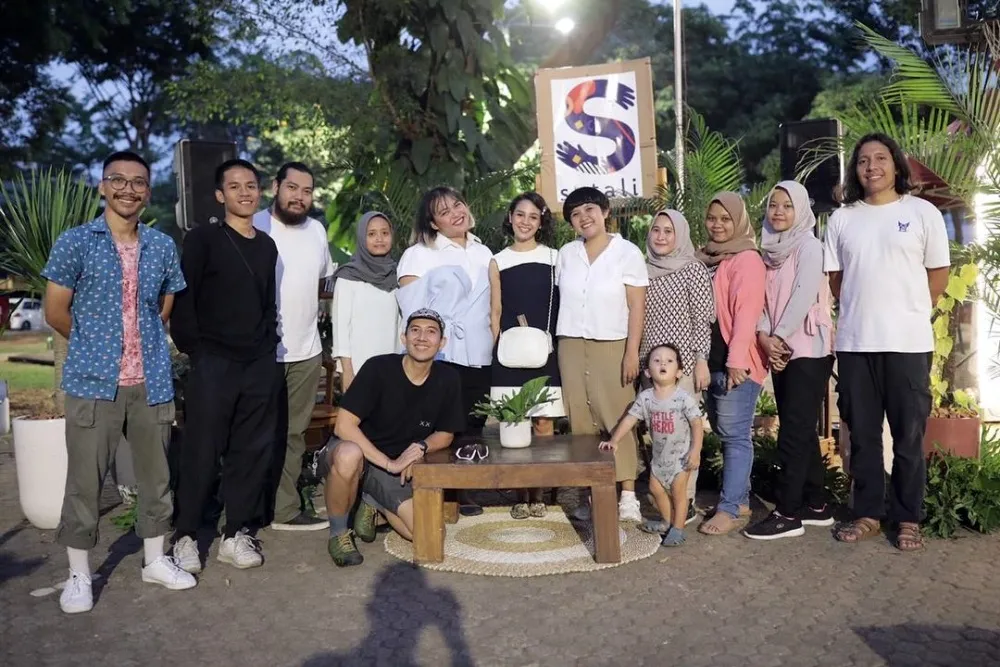 Andien peduli lingkungan © 2020 brilio.net Andien peduli lingkungan © 2020 brilio.net