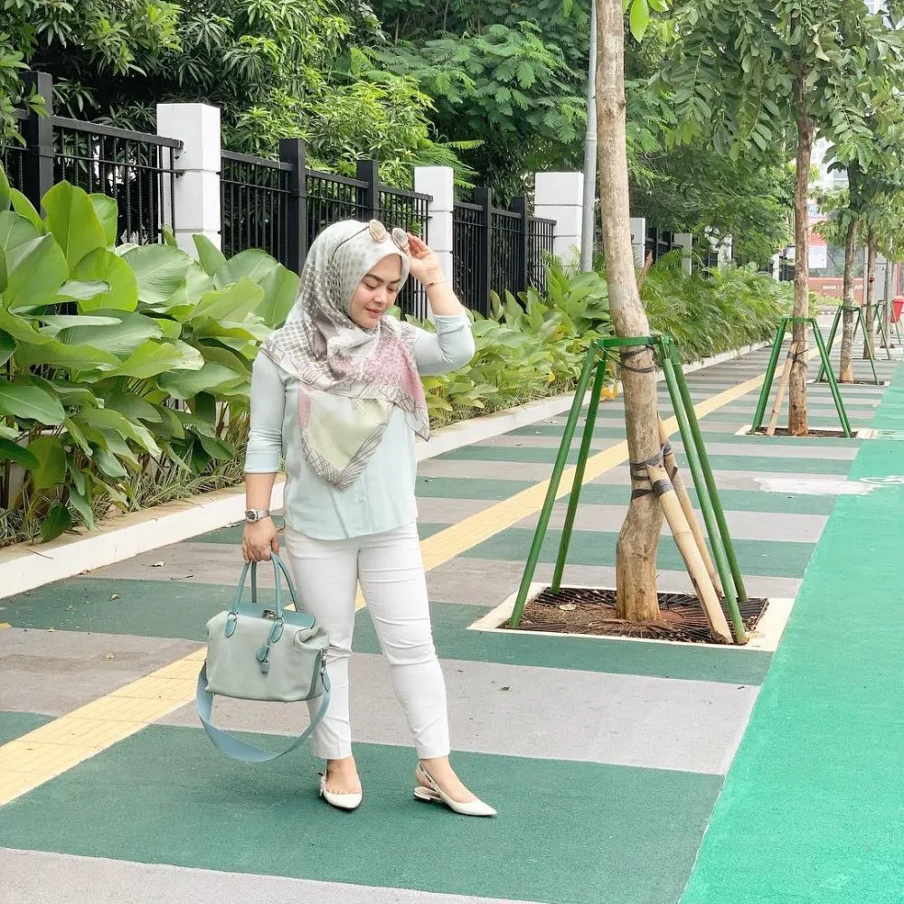 pesona manajer seleb © Instagram pesona manajer seleb © Instagram