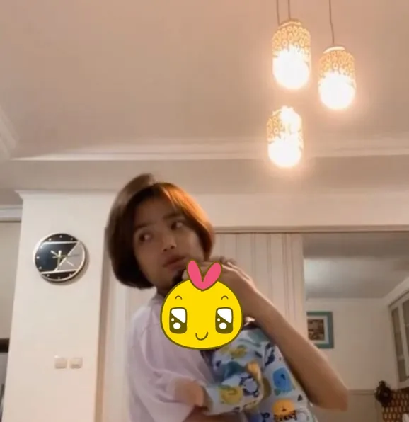 10 potret fuji adik bibi © Instagram 10 potret fuji adik bibi © Instagram