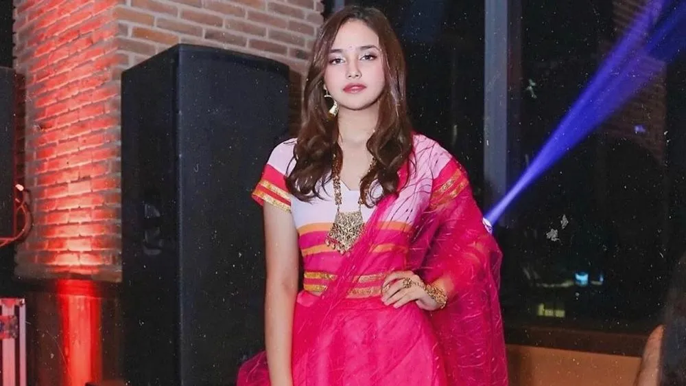 pesinetron baju India © Instagram pesinetron baju India © Instagram