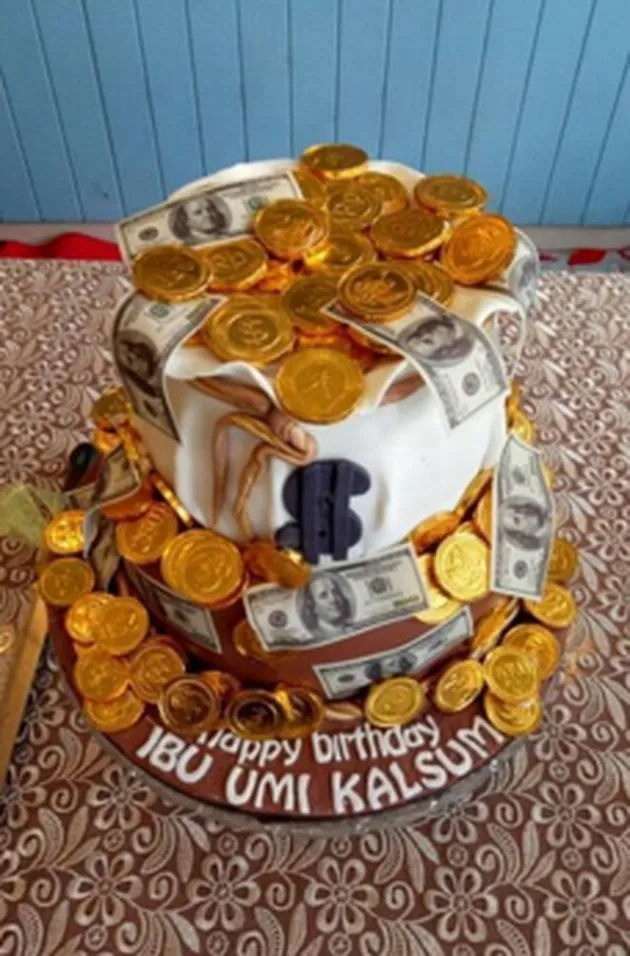 kue ultah keluarga Ayu © 2020 brilio.net