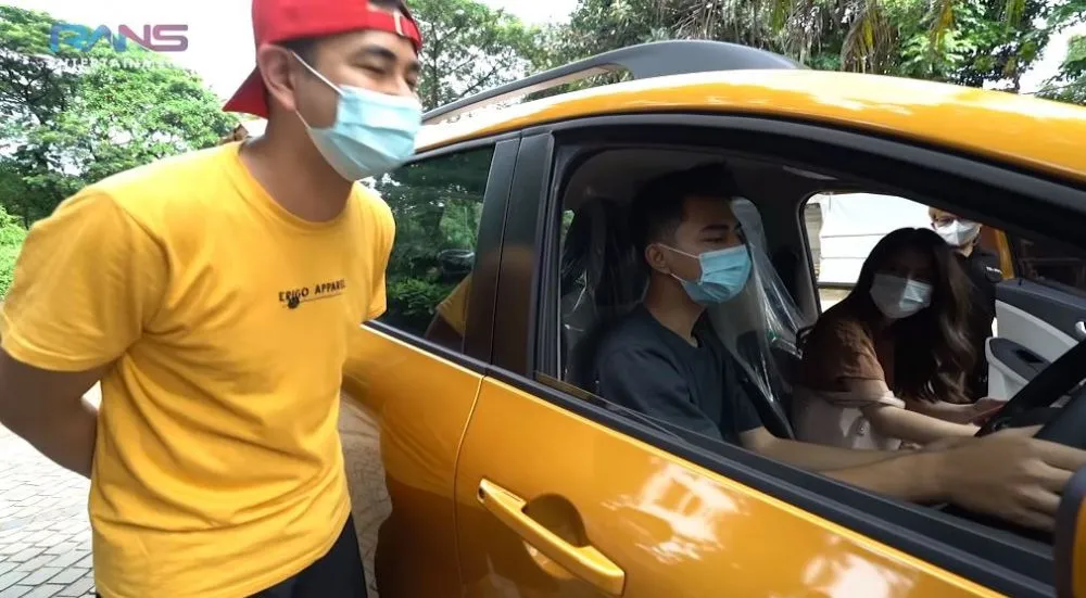 mobil baru Dimas © YouTube mobil baru Dimas © YouTube