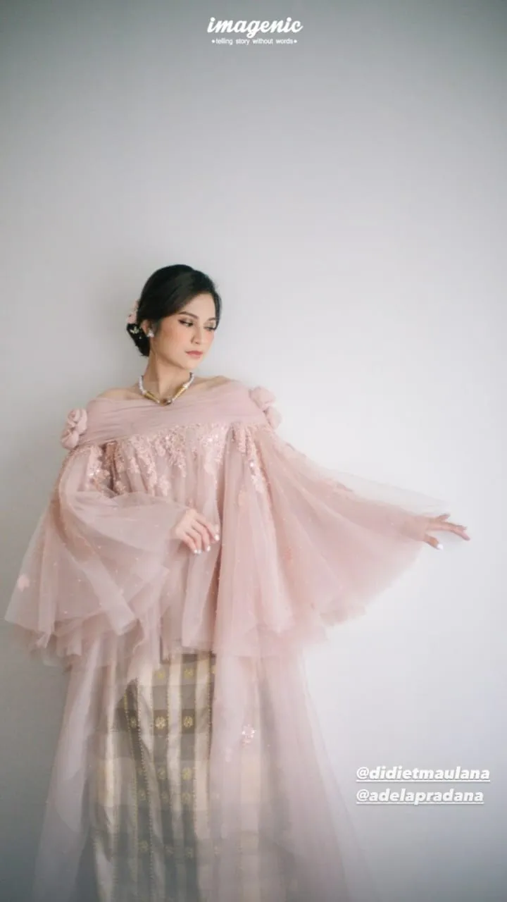 potret gaun pernikahan indah permatasari © Instagram