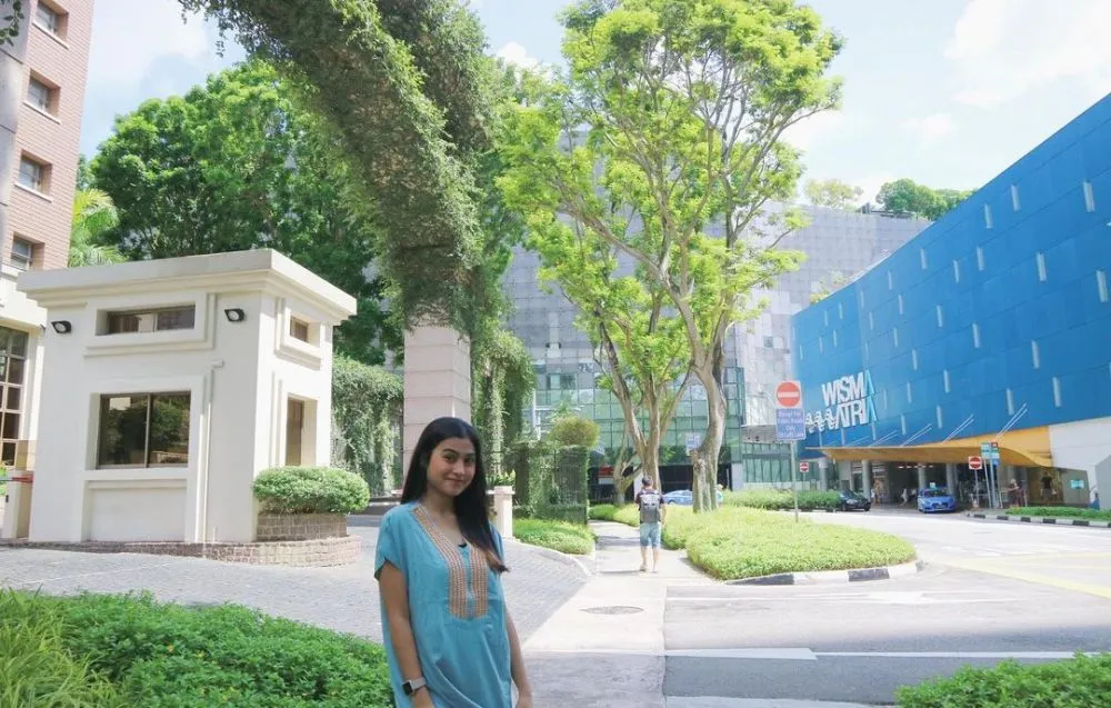 pesona putri Dwi Yan © Instagram