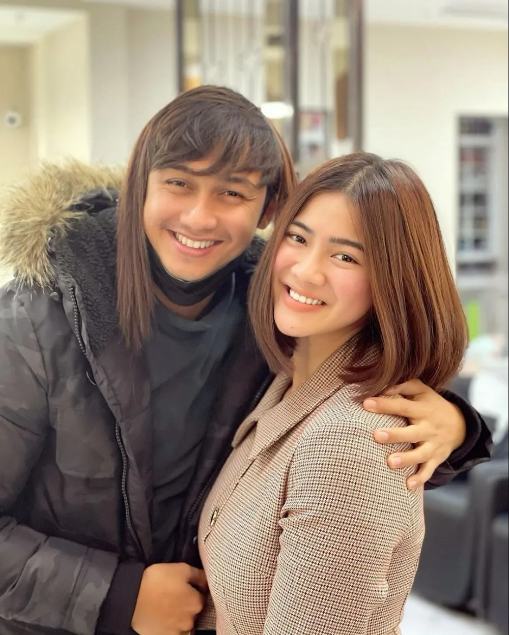 Pesinetron dengan rambut bob © Instagram Pesinetron dengan rambut bob © Instagram