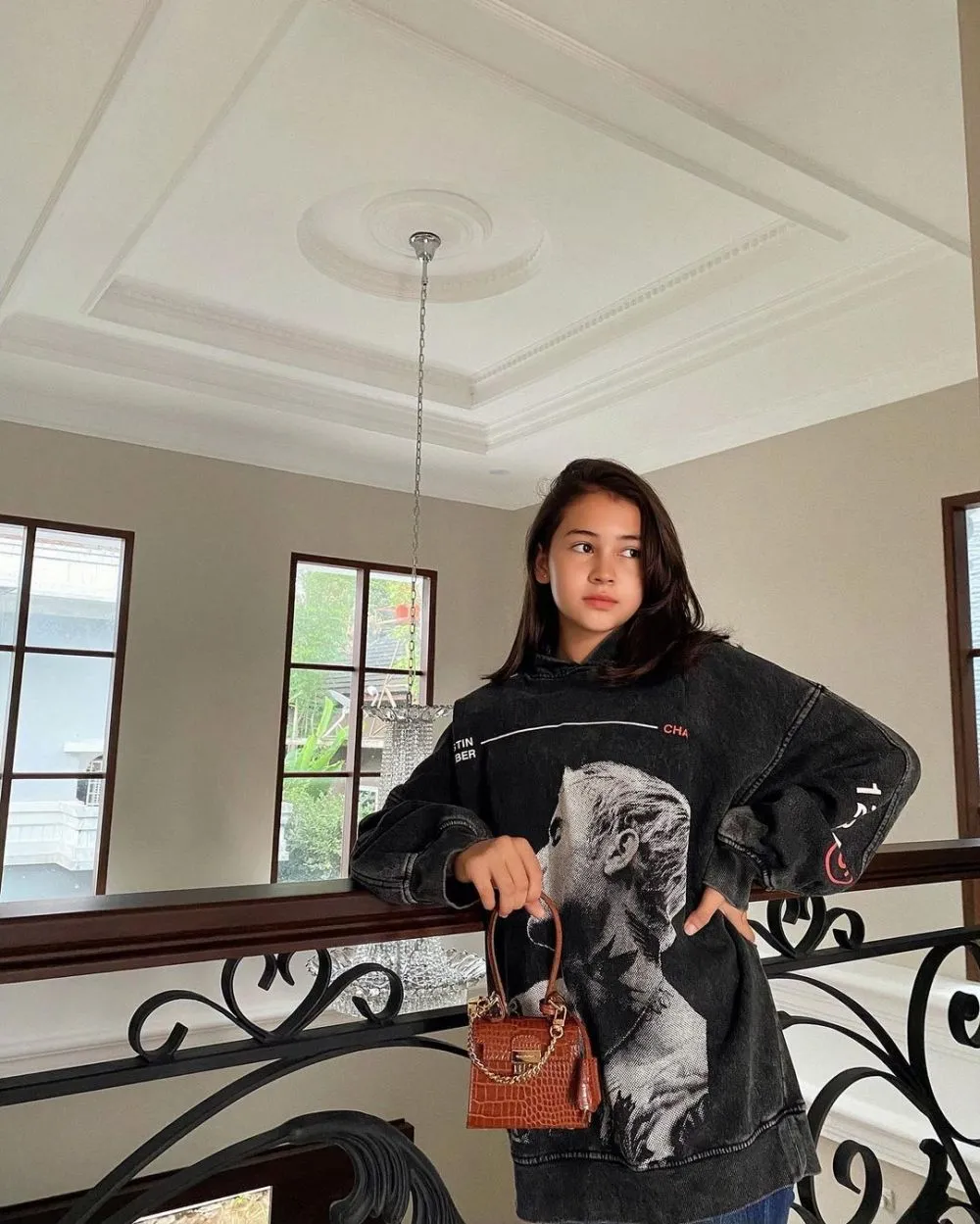 Pesinetron dengan rambut bob © Instagram Pesinetron dengan rambut bob © Instagram