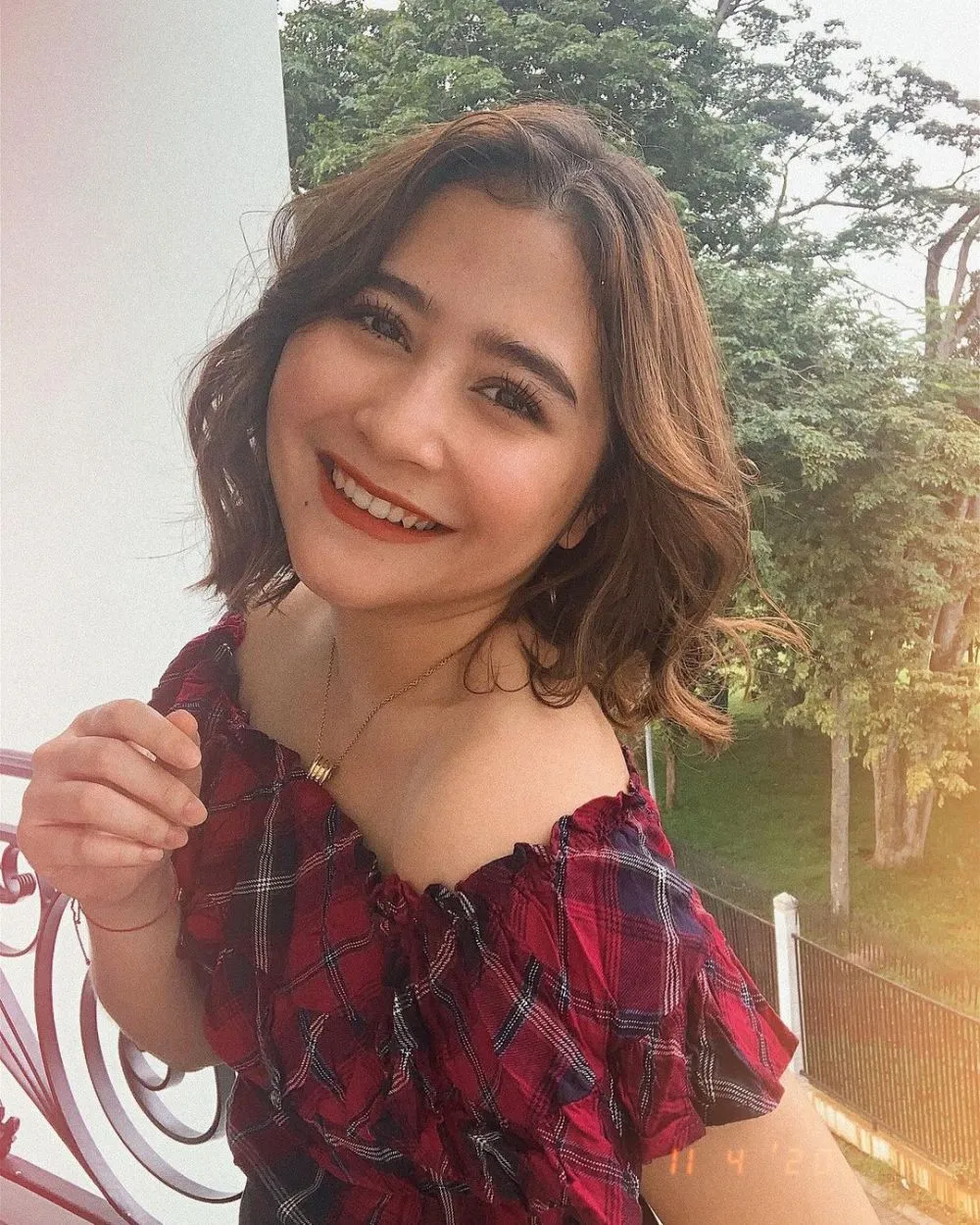 Pesinetron dengan rambut bob © Instagram Pesinetron dengan rambut bob © Instagram