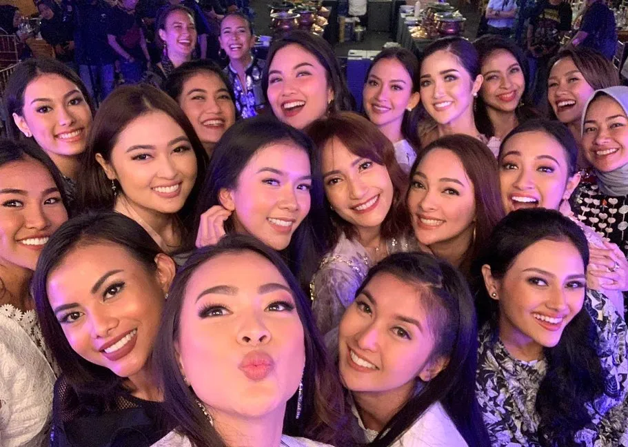 potret persahabatan Puteri Indonesia © Instagram