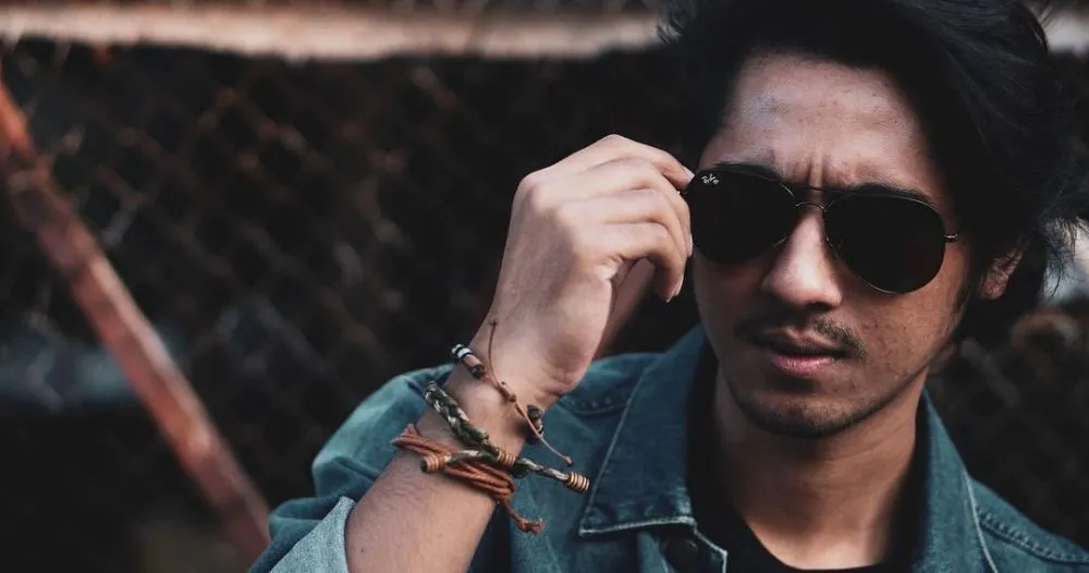 Arya Saloka berewok dan gondrong © Instagram