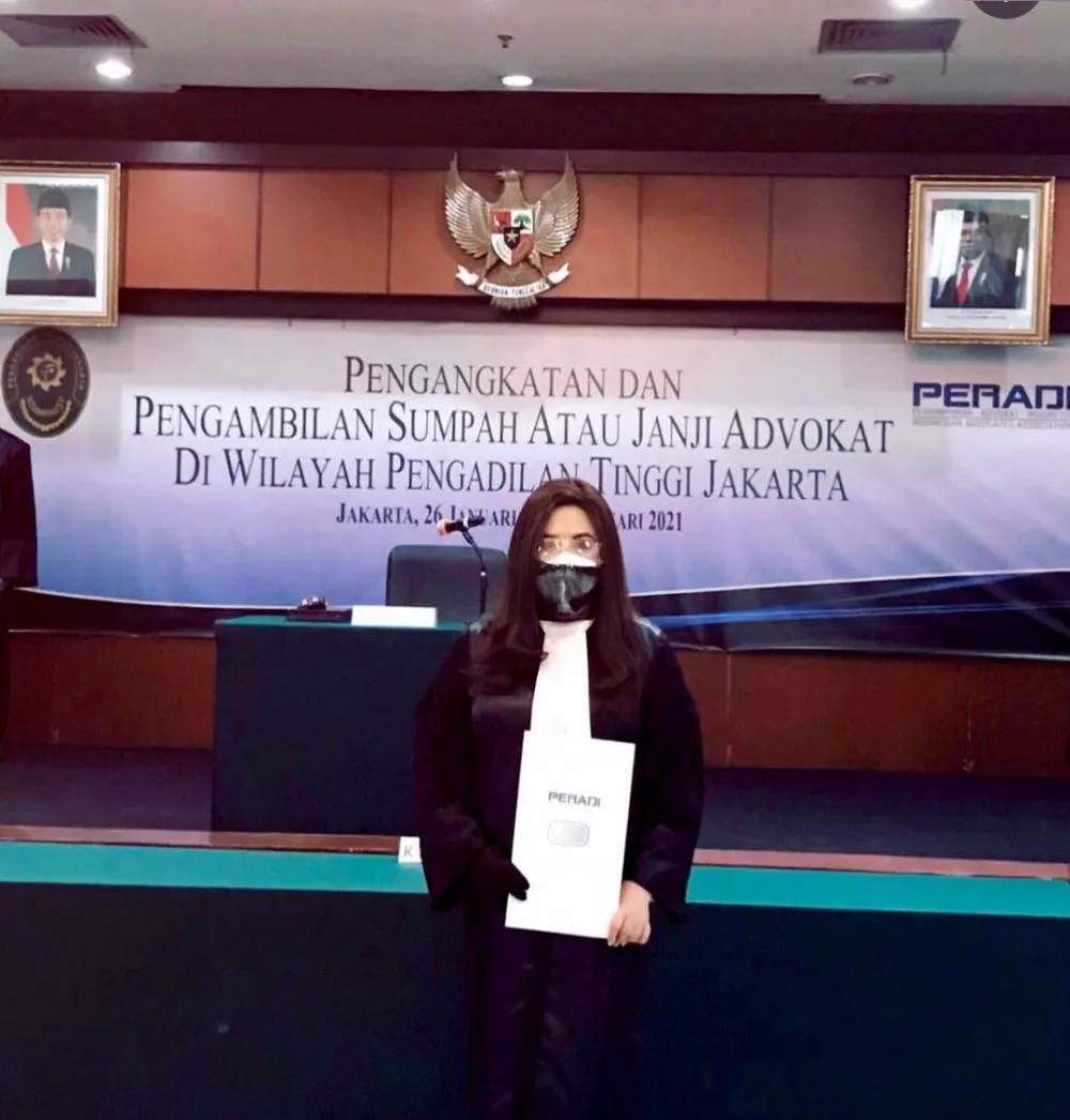 cornelia agatha sumpah advokat © istimewa