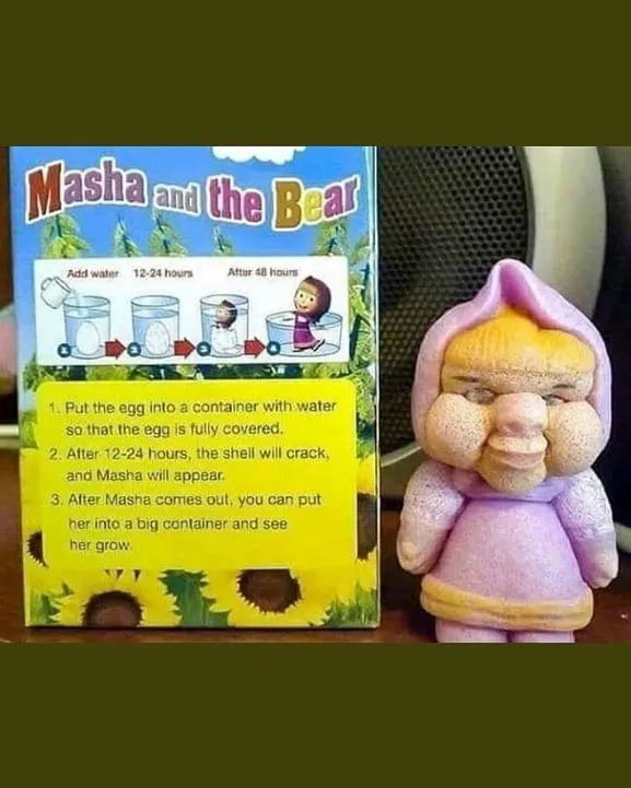 mainan absurd senyum miris © Berbagai Sumber mainan absurd senyum miris © Berbagai Sumber