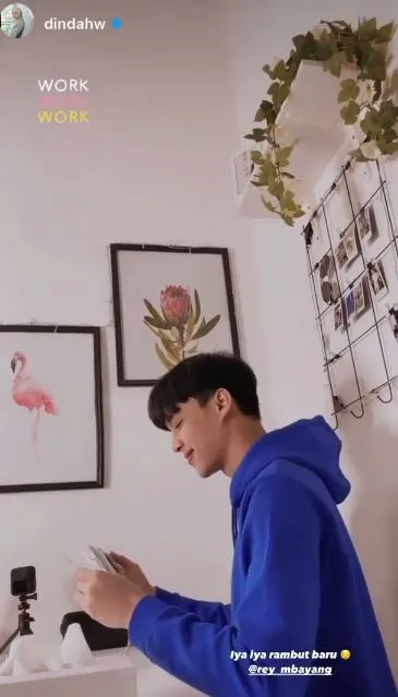 Rey Mbayang ganti gaya rambut © Instagram Rey Mbayang ganti gaya rambut © Instagram