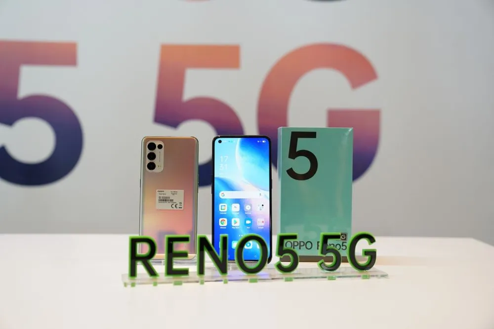 Oppo Reno5 5G Academy © 2021 brilio.net Oppo Reno5 5G Academy © 2021 brilio.net