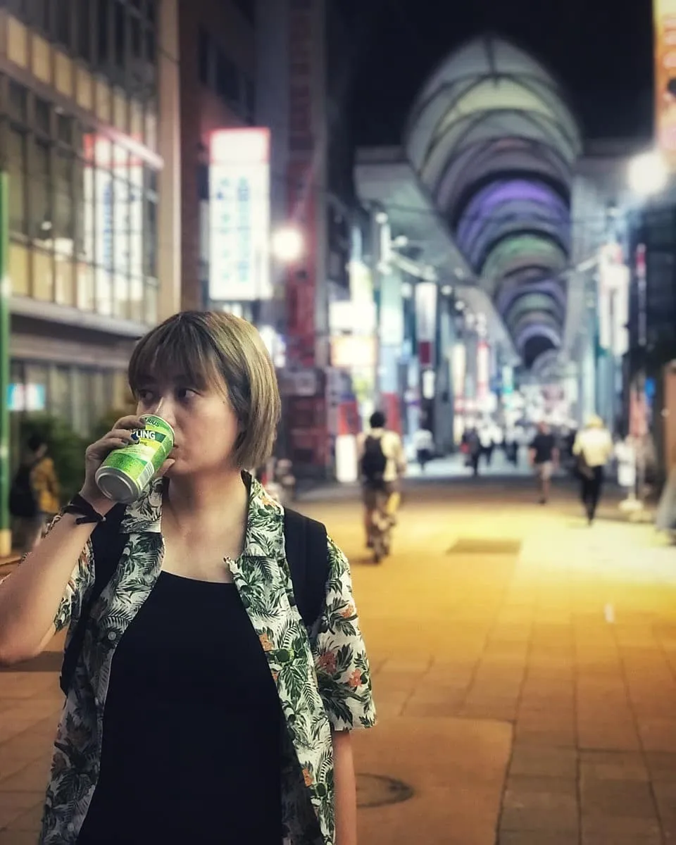 transformasi gaya rambut leony © Instagram