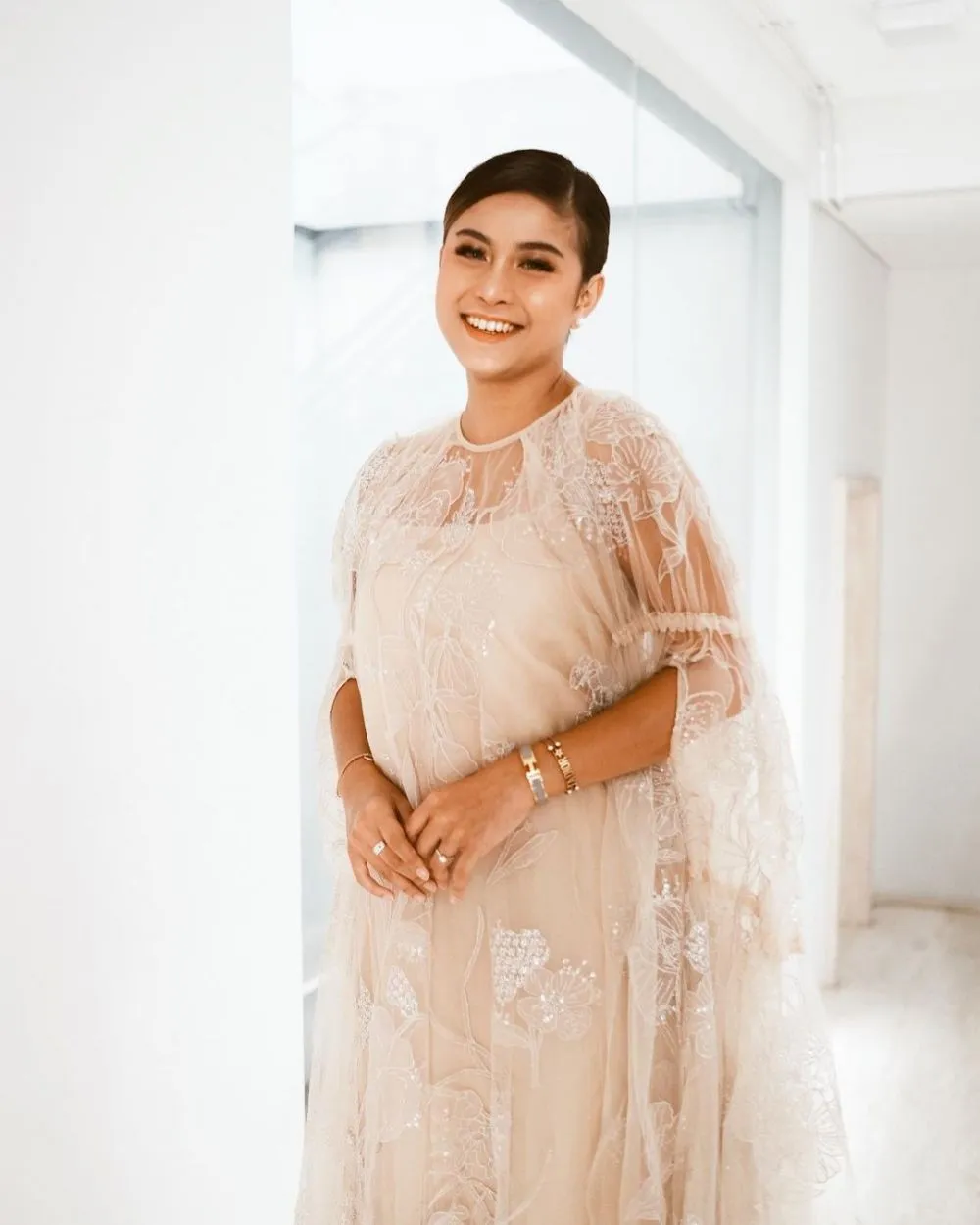 Gaya seleb di resepsi Ali Syakieb © Instagram