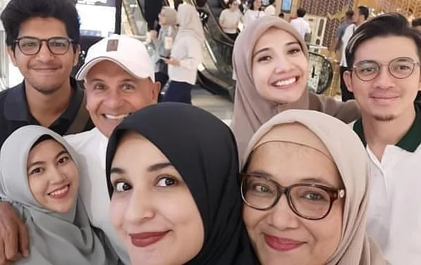 usia ibu anak tak jauh © 2021 brilio.net usia ibu anak tak jauh © 2021 brilio.net