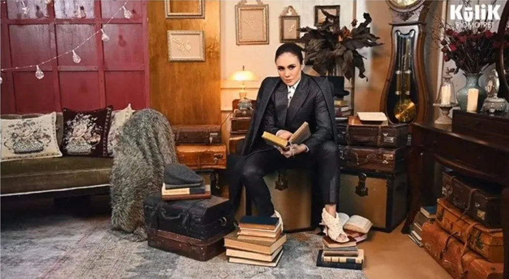 pemotretan wulan guritno bertema cantik © 2021 brilio.net pemotretan wulan guritno bertema cantik © 2021 brilio.net