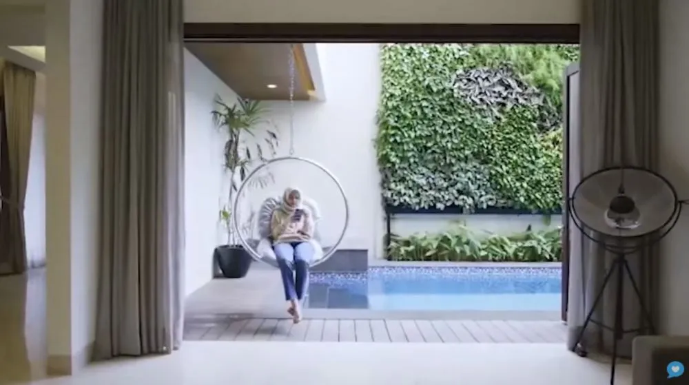 detail rumah Cut Meyriska © YouTube detail rumah Cut Meyriska © YouTube