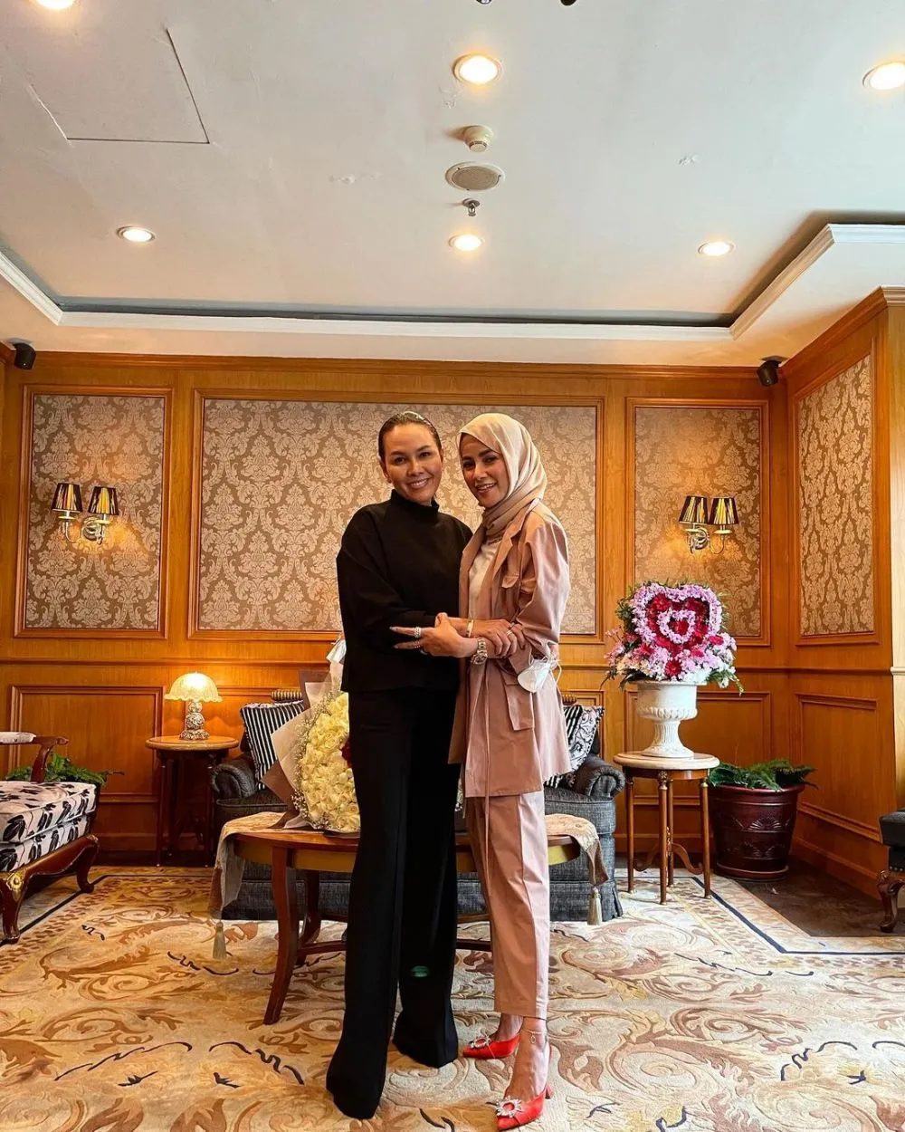 ultah Olla ke-41 © Instagram ultah Olla ke-41 © Instagram