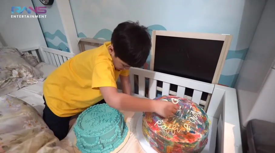 kue ultah Raffi Nagita © 2021 brilio.net kue ultah Raffi Nagita © 2021 brilio.net