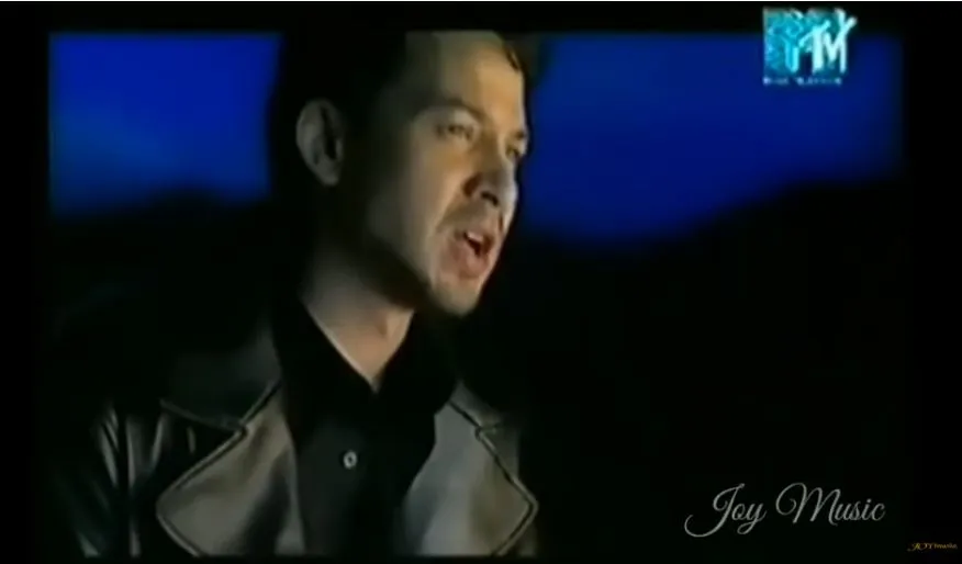 Ari Wibowo boyband © 2021 brilio.net Ari Wibowo boyband © 2021 brilio.net