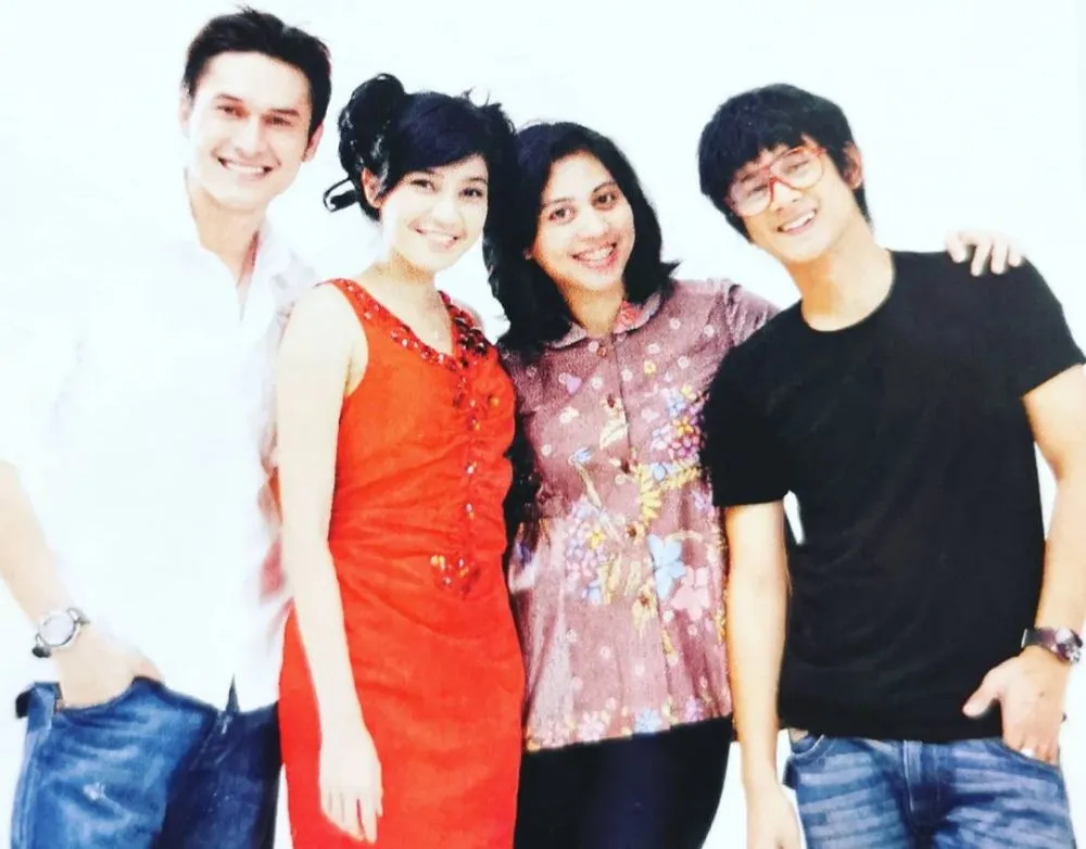 Potret transformasi gaya rambut Dwi Andhika © 2021 brilio.net Potret transformasi gaya rambut Dwi Andhika © 2021 brilio.net