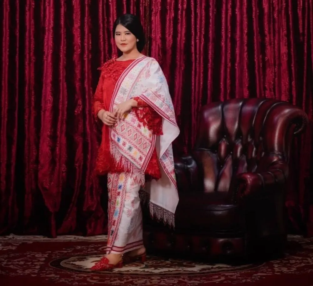 Kahiyang Ayu kain etnik © 2021 brilio.net Kahiyang Ayu kain etnik © 2021 brilio.net