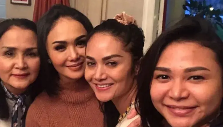 12 potret KD natural © Instagram 12 potret KD natural © Instagram