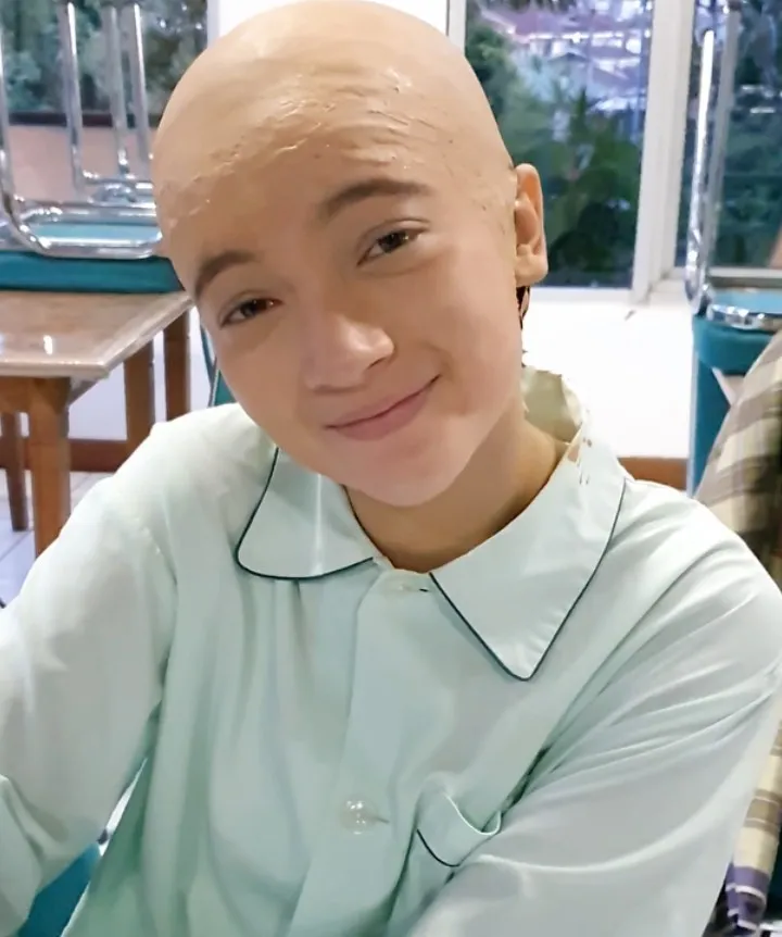 Megan Domani tampil botak © 2021 brilio.net