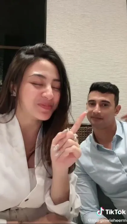 Ali Margin usai nikah © TikTok Ali Margin usai nikah © TikTok