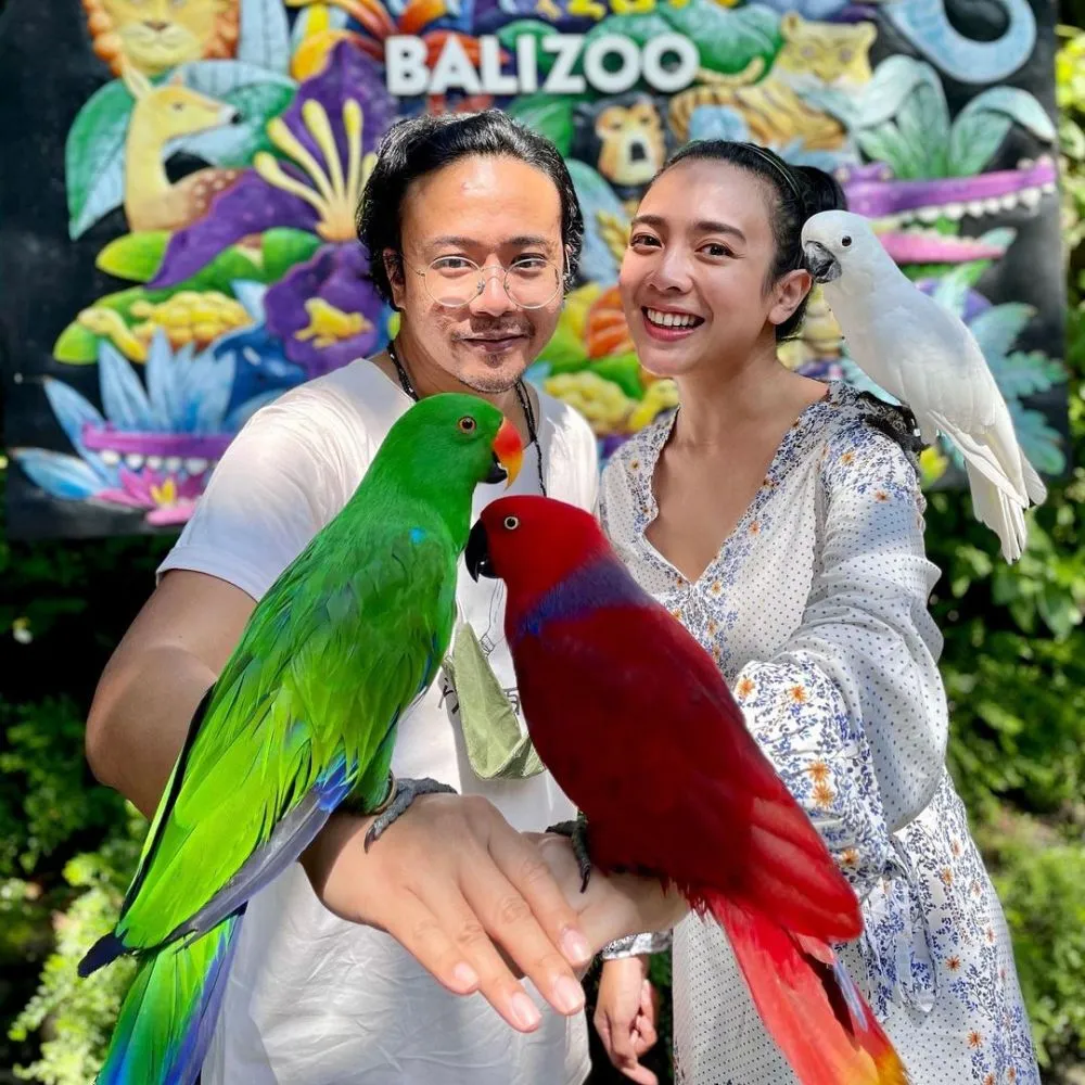 potret manis pemain lupus dan pasangan © Instagram